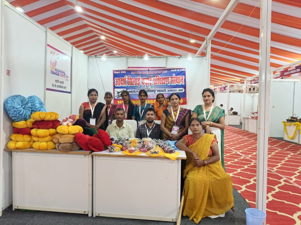 Distribution of Stitching Toolkits & Measuring Tapes
